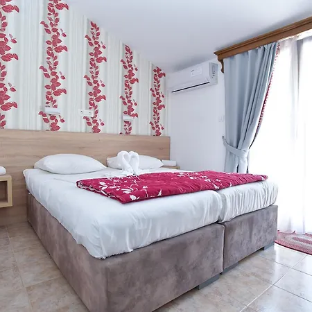 Grbalj 3* Budva